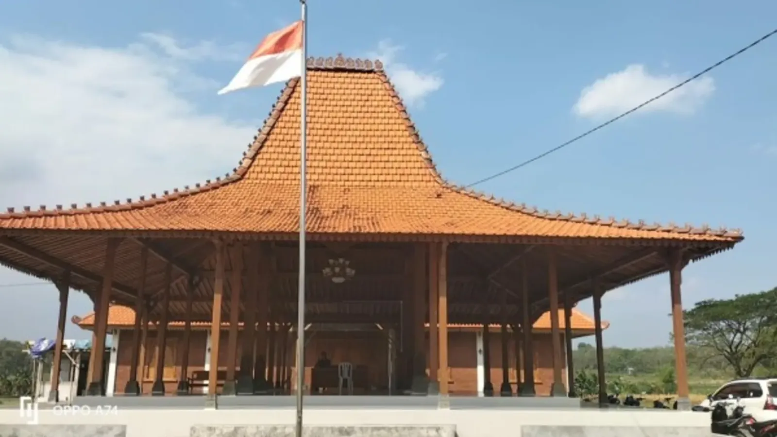 Balai Desa Canduk: Pusat Layanan Desa yang Menyatu dengan Cinta Cilacap